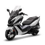 MAXI SCOOTER CRUISYM 300 BIANCO E5      W4 WH-300P